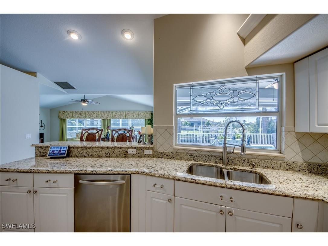 2008 SW 28th Lane Cape Coral FL 33914 225032053 image13