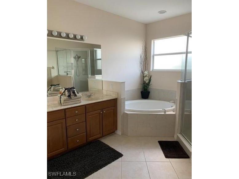 20089 Larino Loop Estero FL 33928 225026161 image14