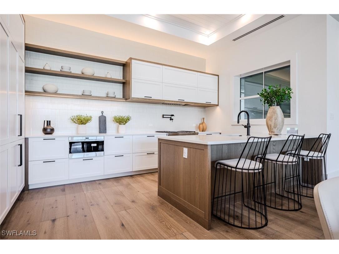 201 8th Street S #103 Naples FL 34102 225031992 image12