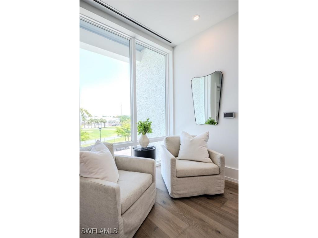 201 8th Street S #103 Naples FL 34102 225031992 image25