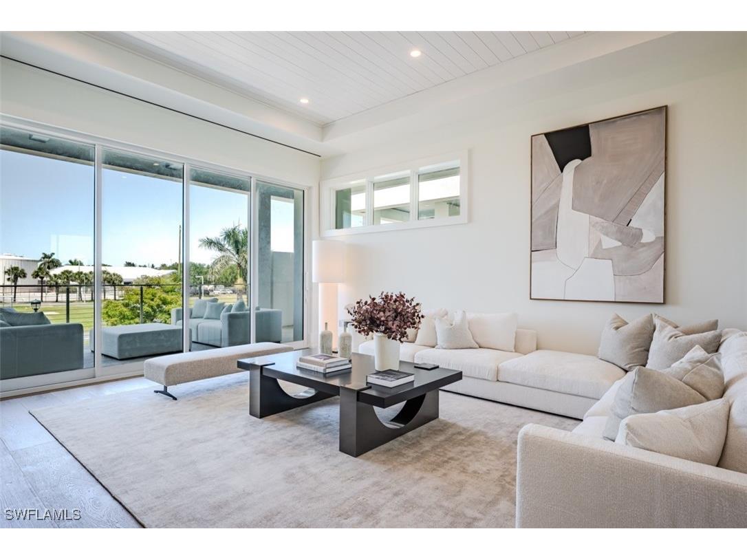 201 8th Street S #103 Naples FL 34102 225031992 image30