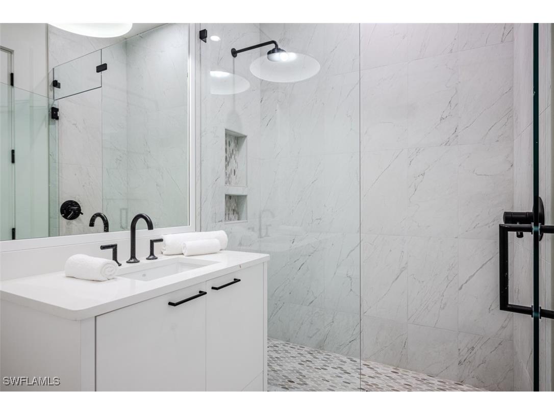 201 8th Street S #103 Naples FL 34102 225031992 image34