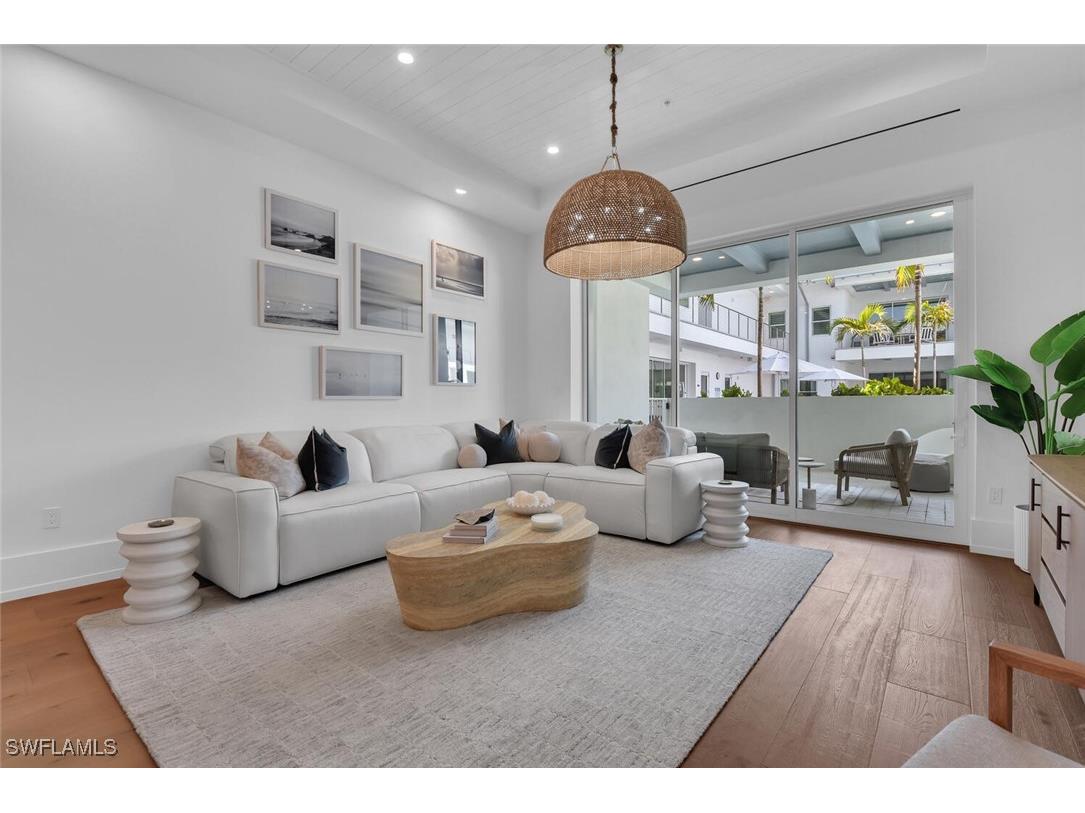 201 8th Street S #208 Naples FL 34102 225042195 image5