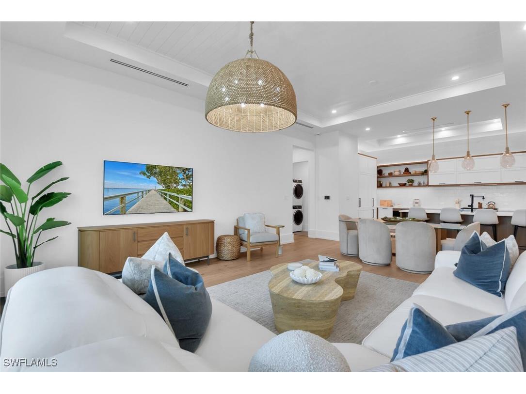 201 8th Street S #208 Naples FL 34102 225042195 image7