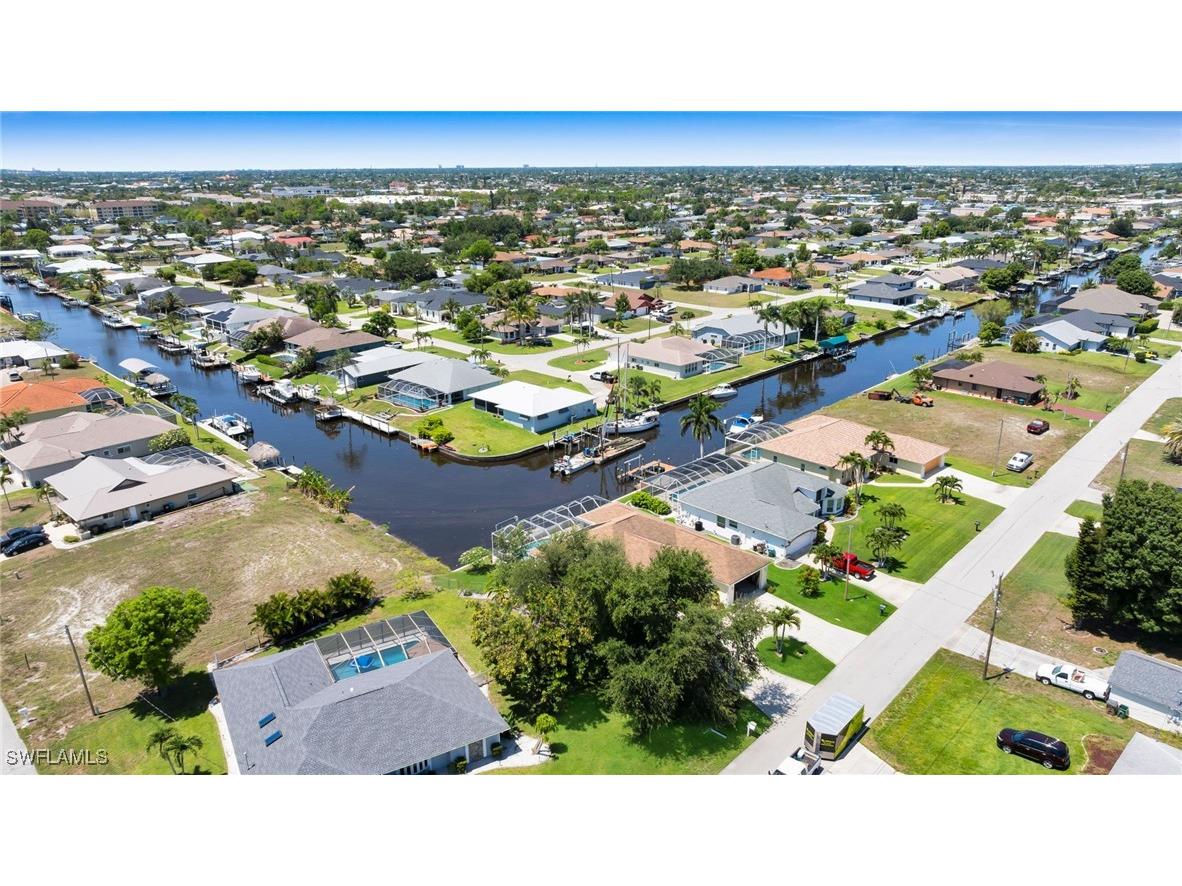 2010 SE 13th Terrace Cape Coral FL 33990 225047775 image3