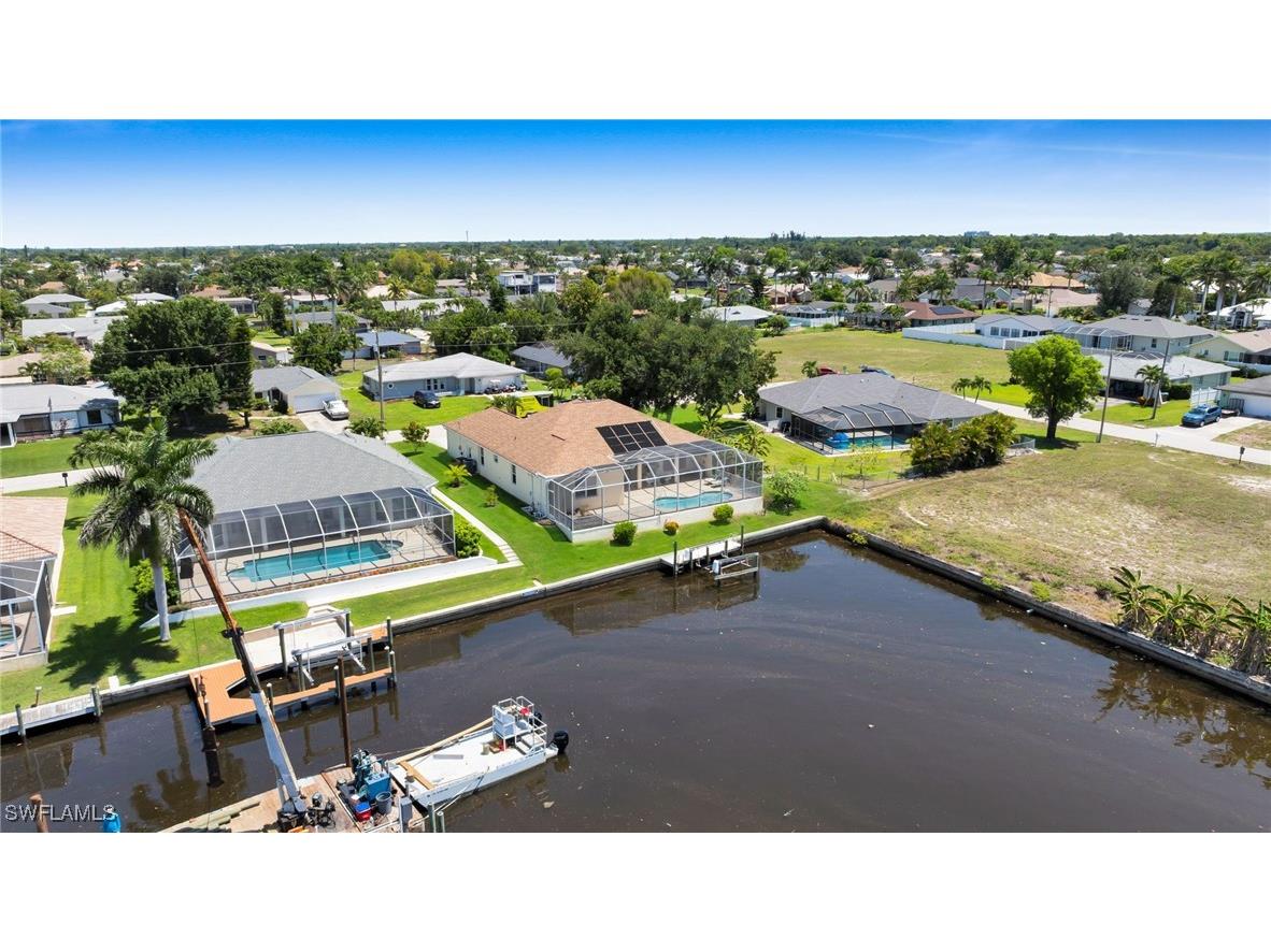 2010 SE 13th Terrace Cape Coral FL 33990 225047775 image6