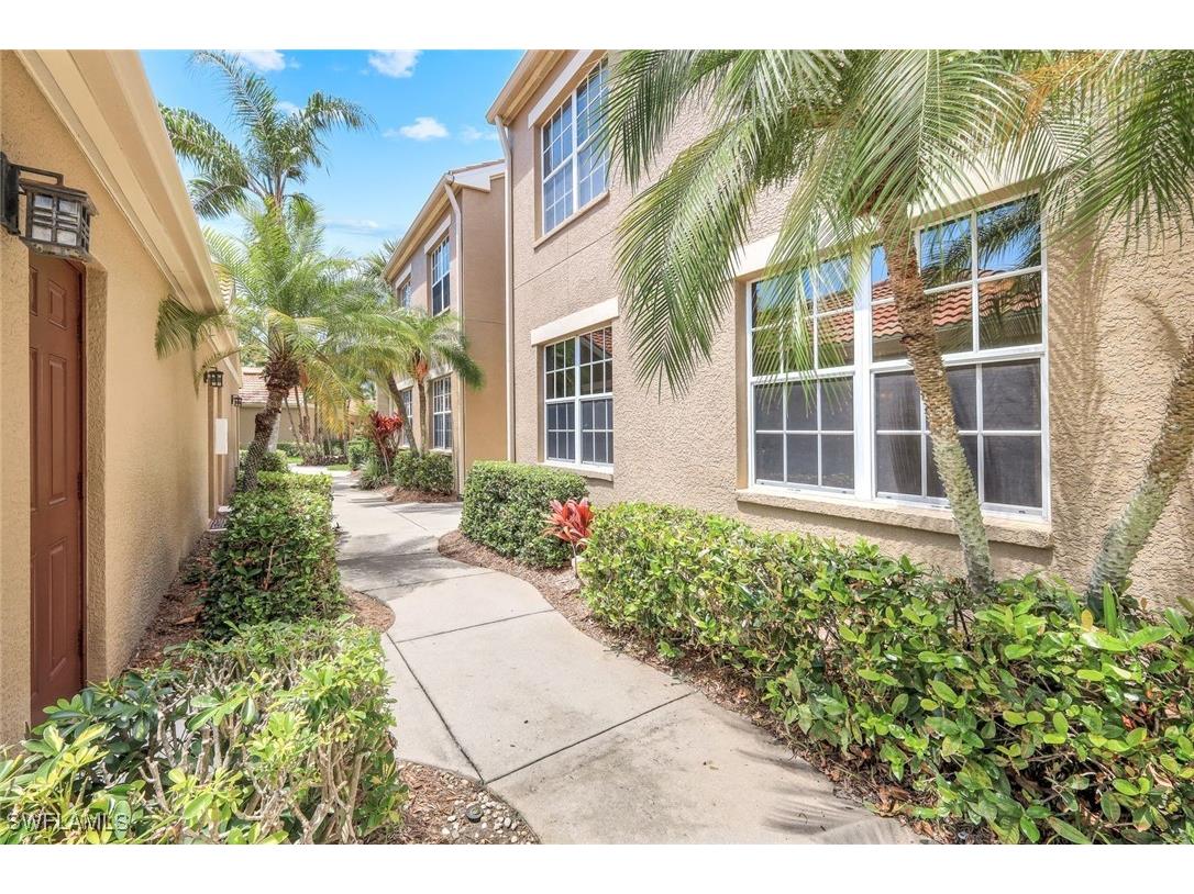 20101 Seagrove Street #702 Estero FL 33928 225047937 image1