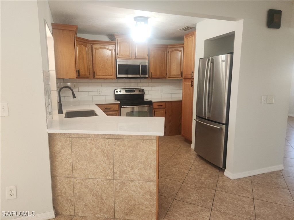 2014 SE 12th Street Cape Coral FL 33990 225010228 image41