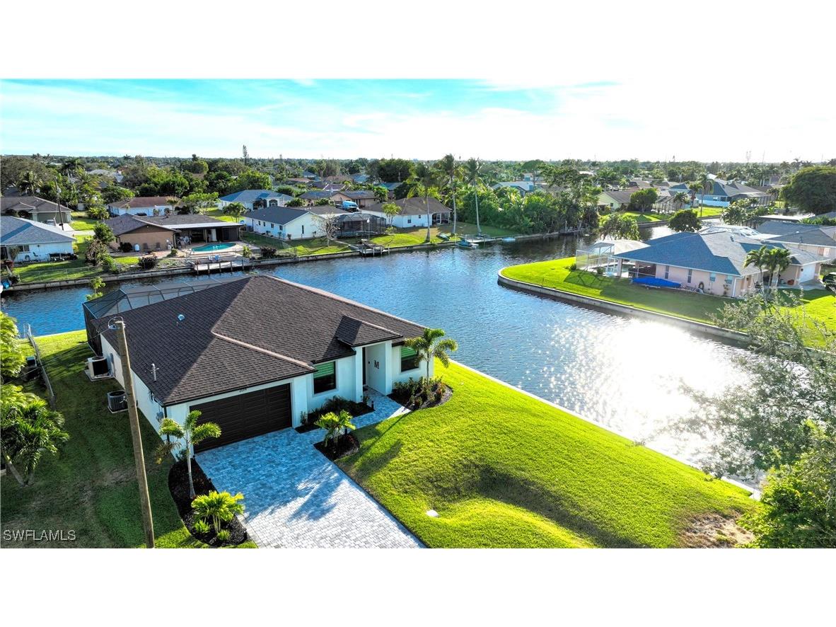 2014 SE 6th Lane Cape Coral FL 33990 225045409 image1