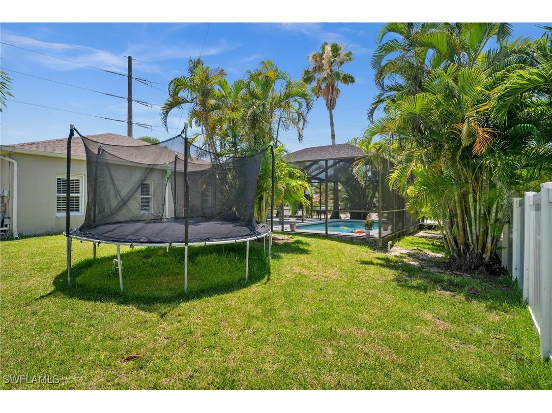 2017 Cape Coral Parkway W Cape Coral FL 33914 225041068 image9