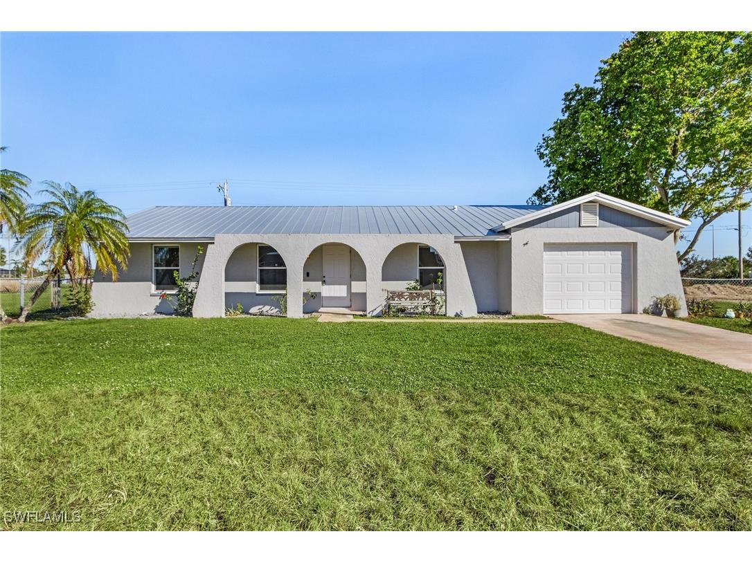 2017 NE 15th Place Cape Coral FL 33909 224096130 image1