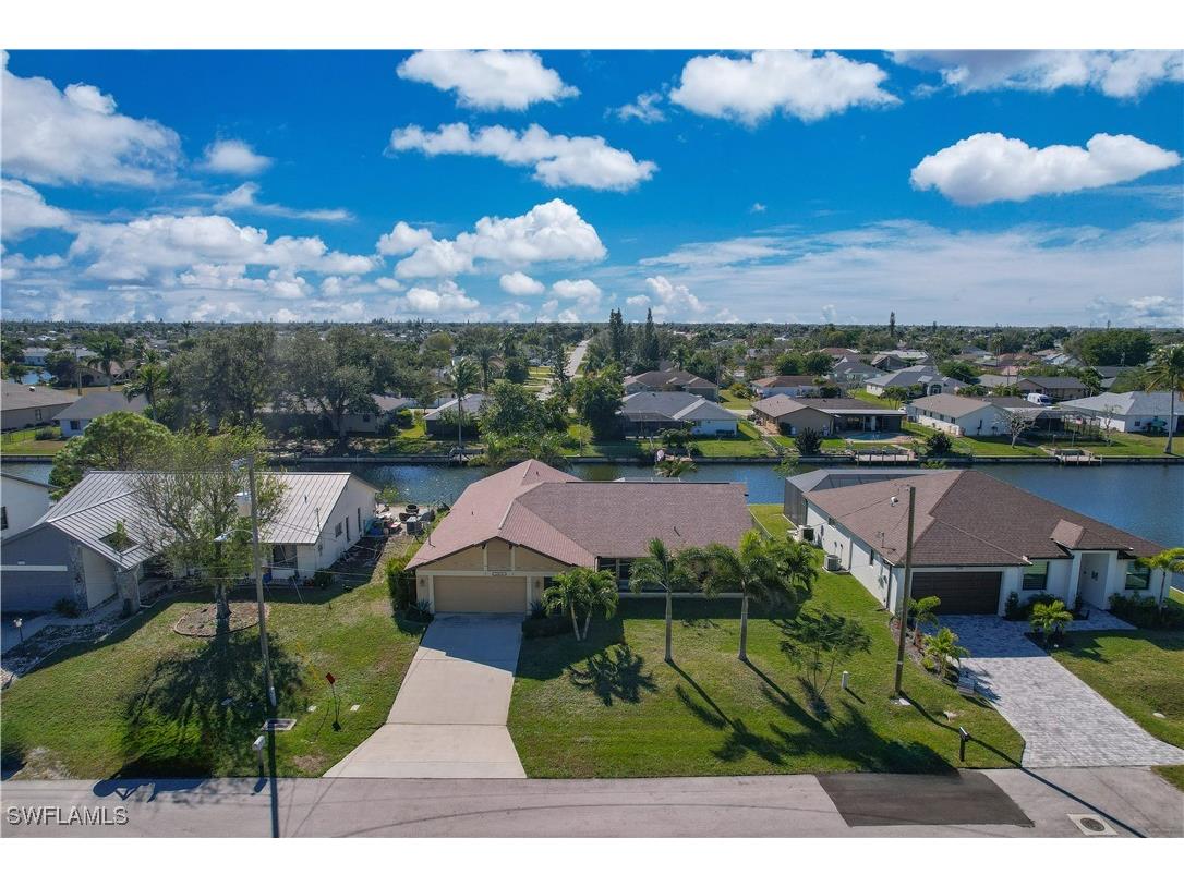 2018 SE 6th Lane Cape Coral FL 33990 225001798 image1