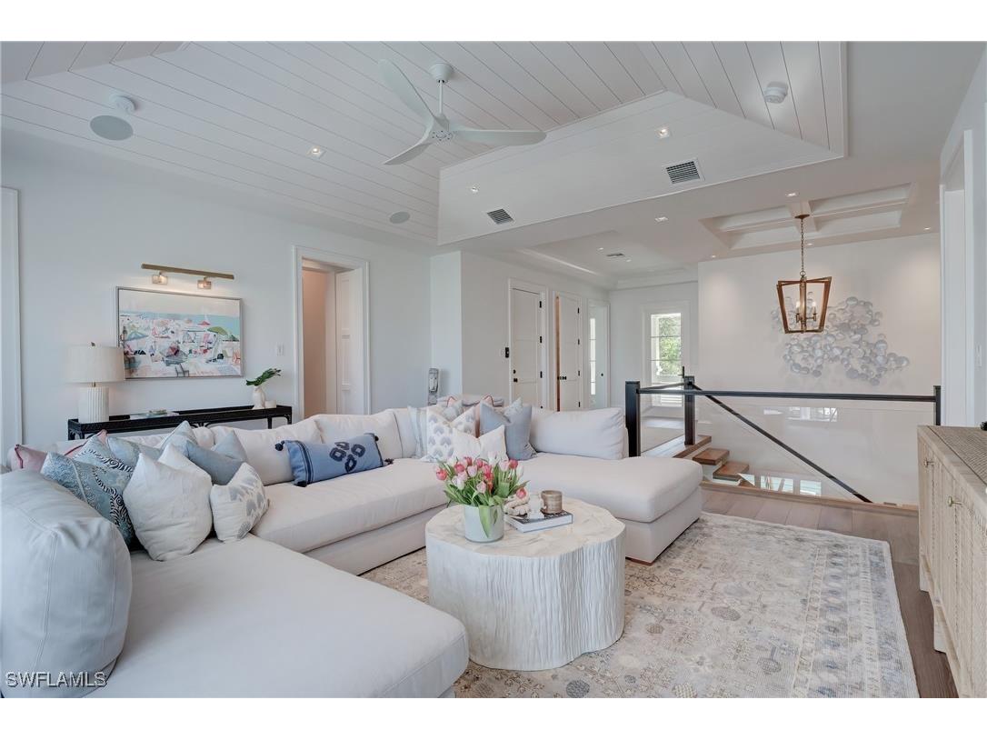 2020 Gordon Drive Naples FL 34102 225034249 image19