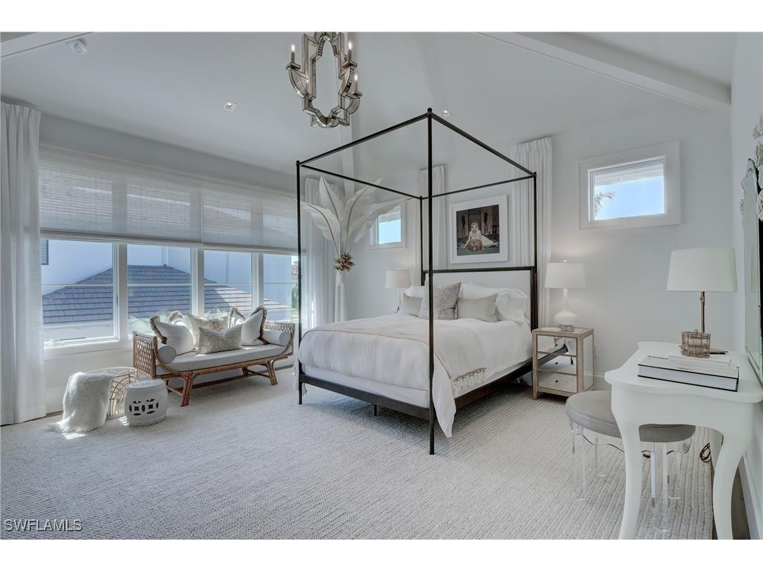 2020 Gordon Drive Naples FL 34102 225034249 image21