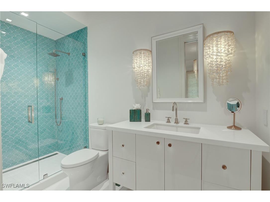 2020 Gordon Drive Naples FL 34102 225034249 image26