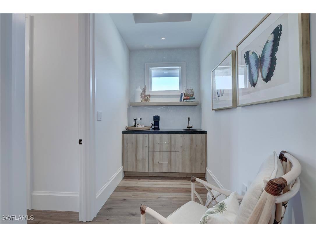 2020 Gordon Drive Naples FL 34102 225034249 image27