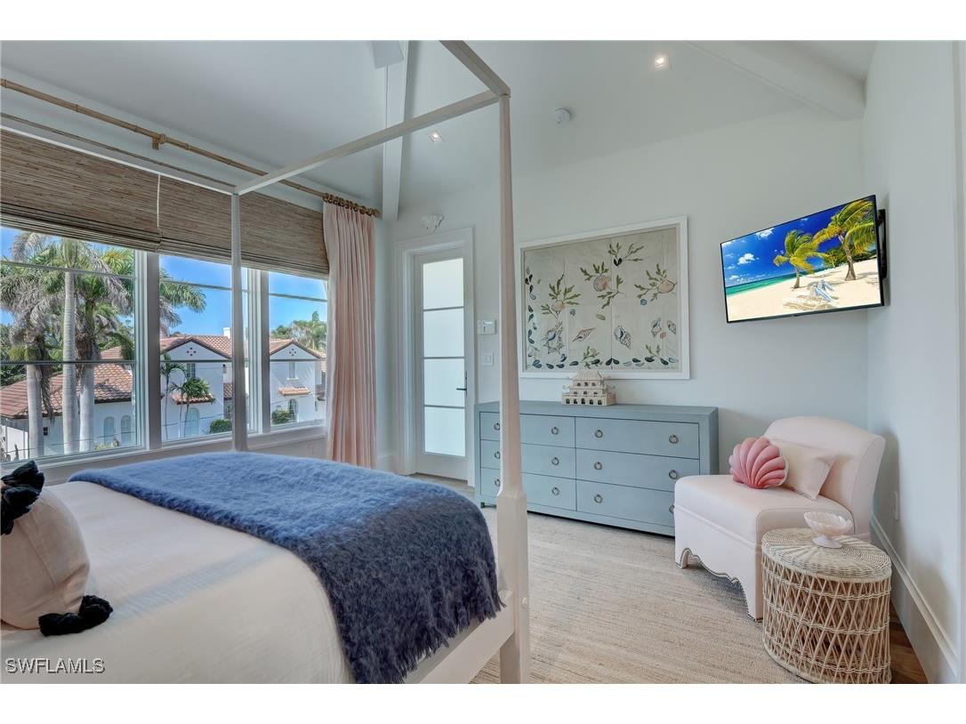 2020 Gordon Drive Naples FL 34102 225034249 image29