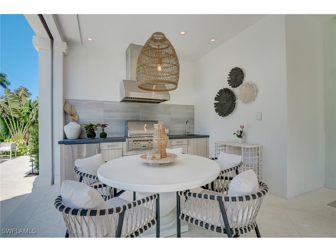 2020 Gordon Drive Naples FL 34102 225034249 image37