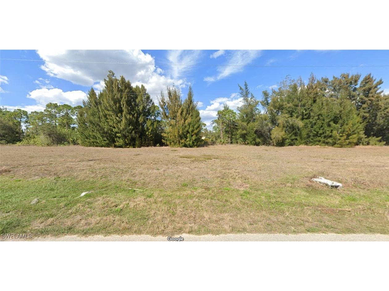 2031 NE 33rd Terrace Cape Coral FL 33909 225030995 image2