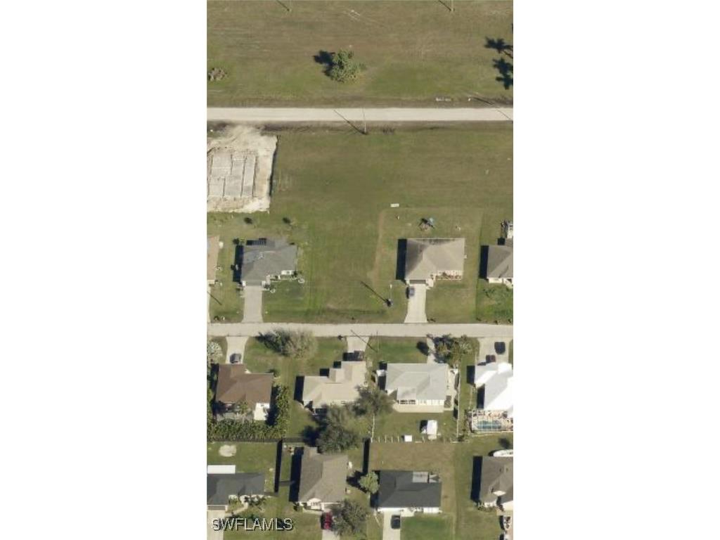 2033 NW 7th Street Cape Coral FL 33993 224069581 image3