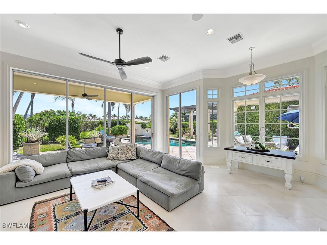 2052 Isla Vista Lane Naples FL 34105 225031381 image10