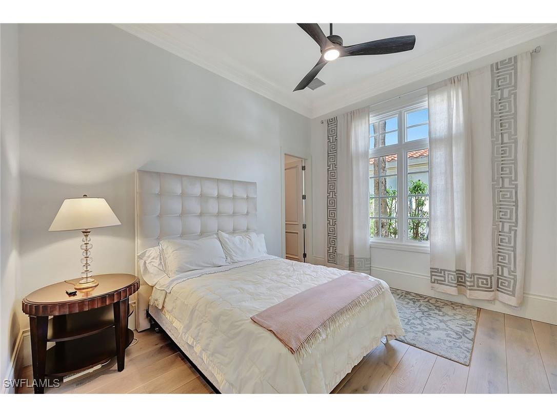 2052 Isla Vista Lane Naples FL 34105 225031381 image24