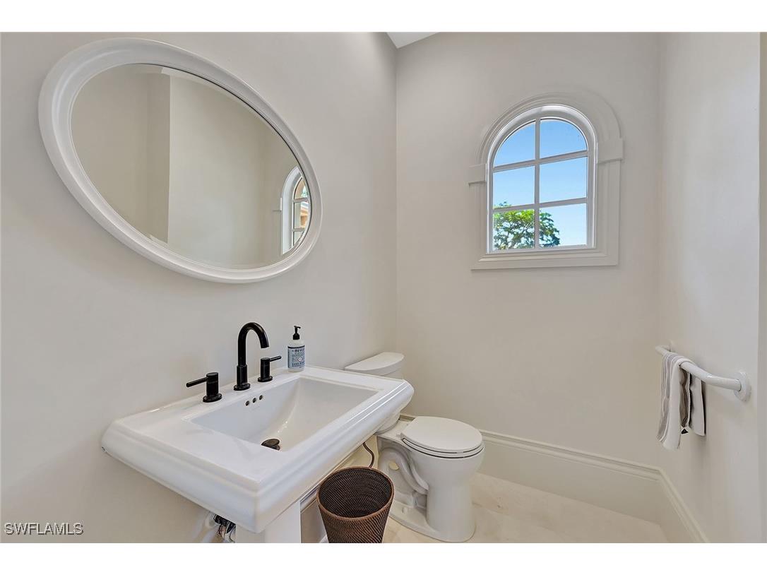 2052 Isla Vista Lane Naples FL 34105 225031381 image27