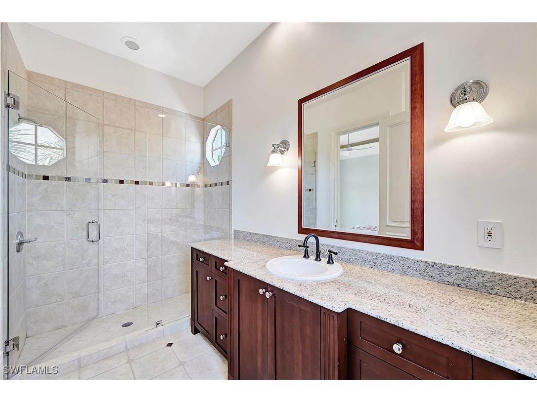 2052 Isla Vista Lane Naples FL 34105 225031381 image39