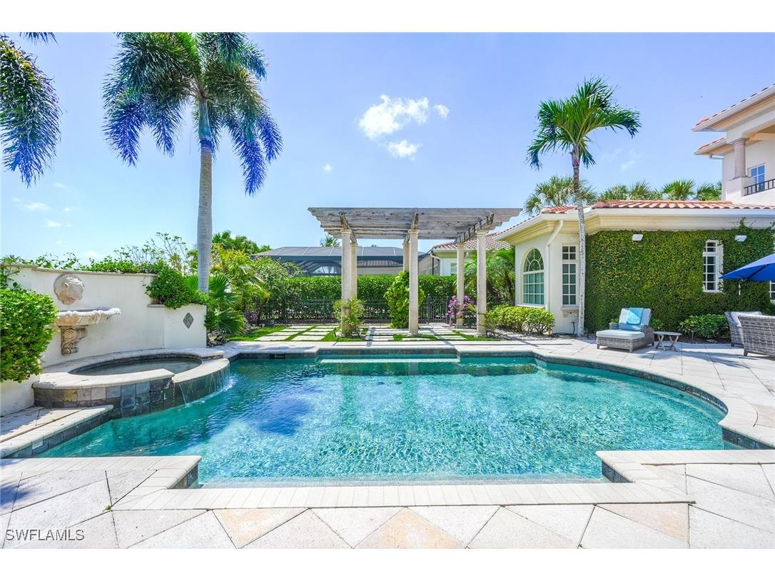 2052 Isla Vista Lane Naples FL 34105 225031381 image44