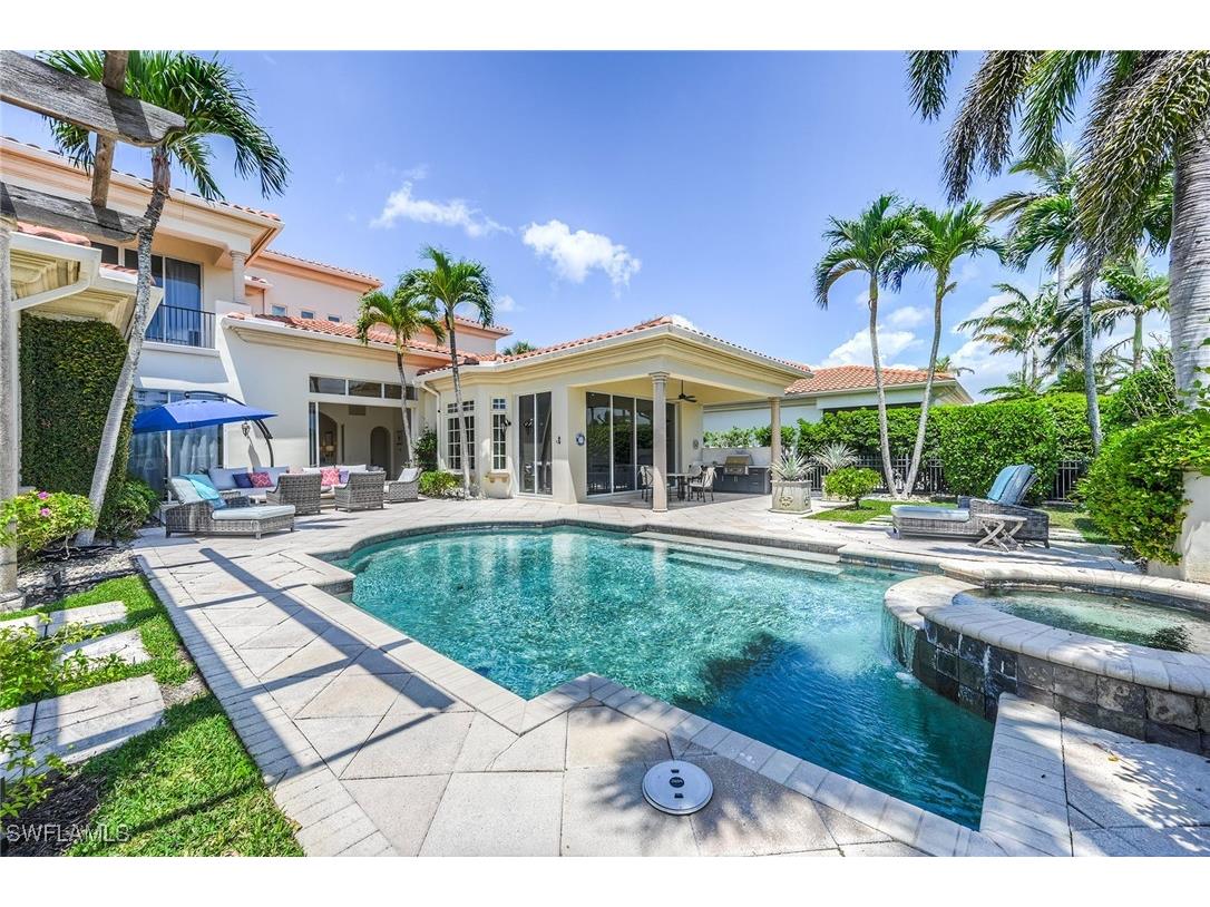 2052 Isla Vista Lane Naples FL 34105 225031381 image49