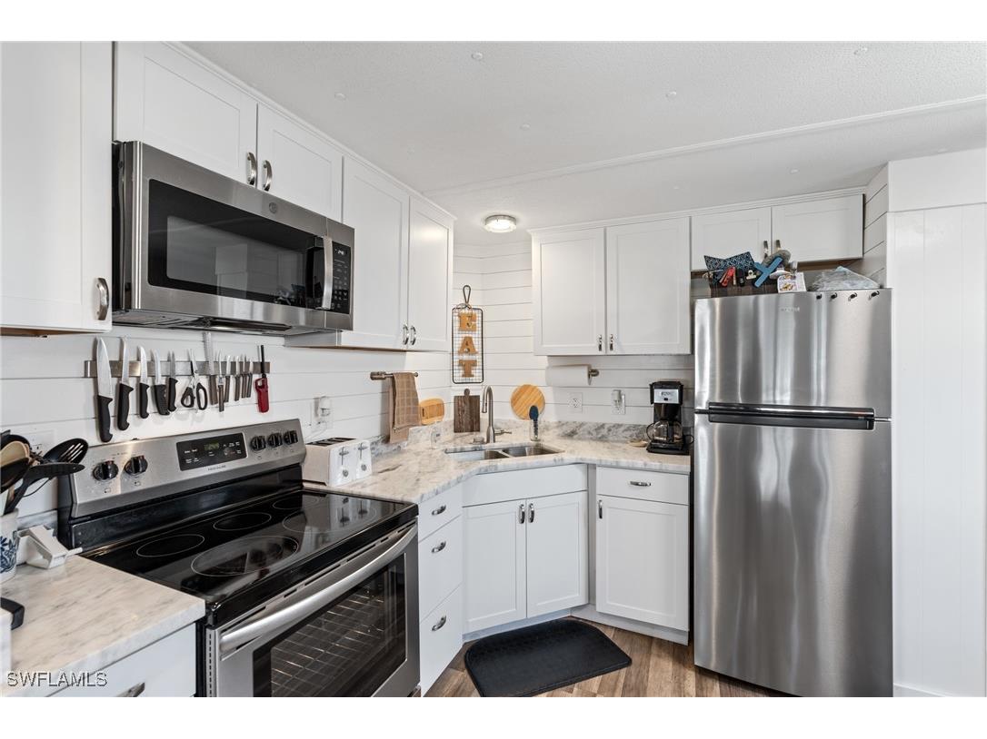 20550 Basin Drive Estero FL 33928 225026592 image16