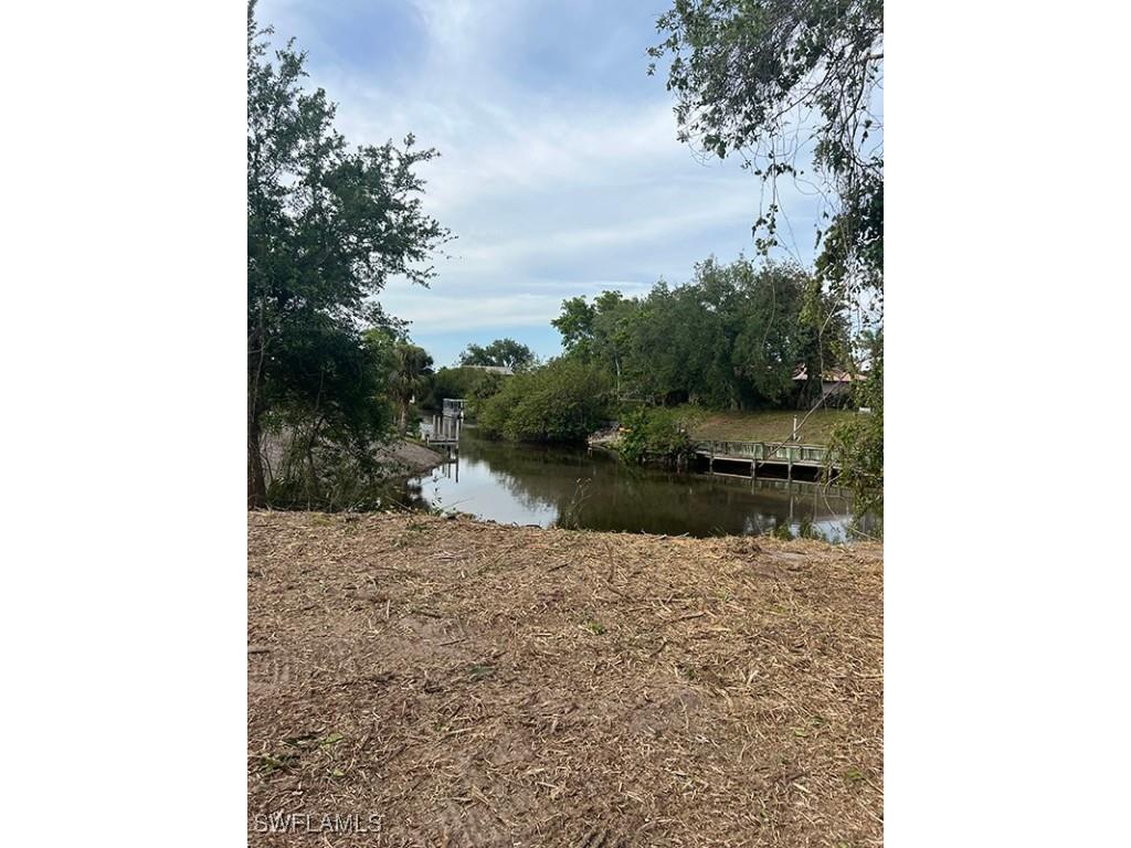 20565 Casaly Drive Alva FL 33920 225049666 image1