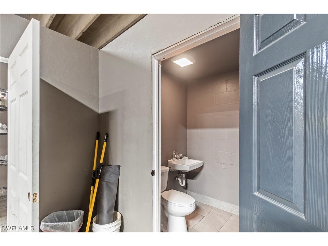 2065 Towles Street Fort Myers FL 33916 223062978 image30