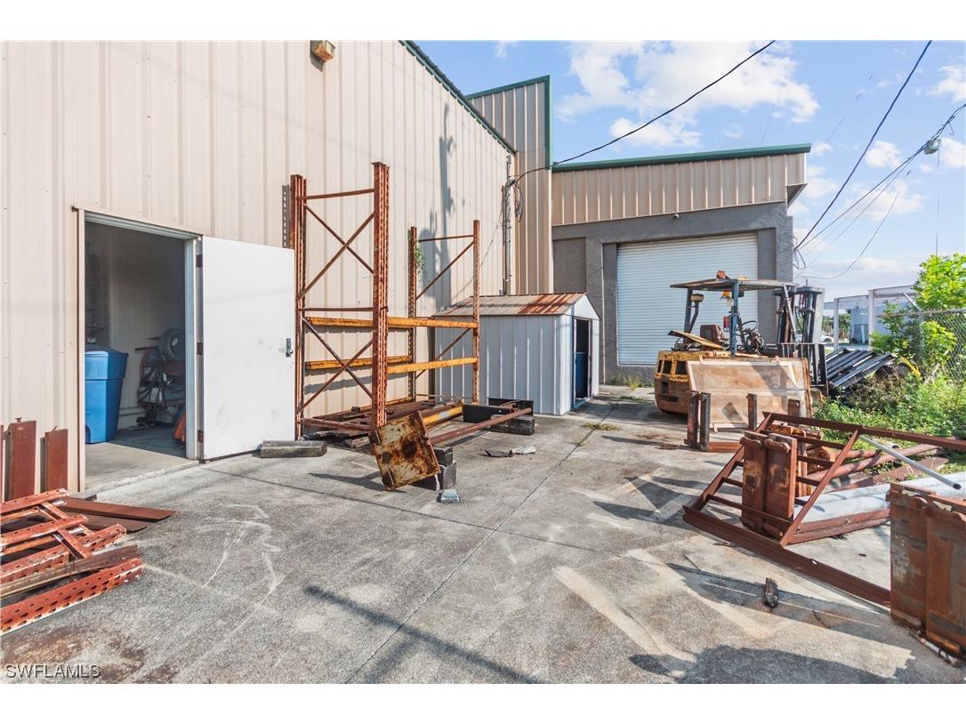 2065 Towles Street Fort Myers FL 33916 223062978 image31