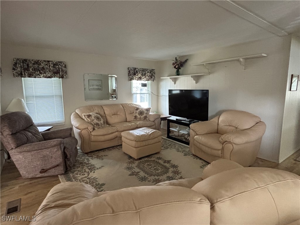 207 Harvest Lane North Fort Myers FL 33917 225026965 image9