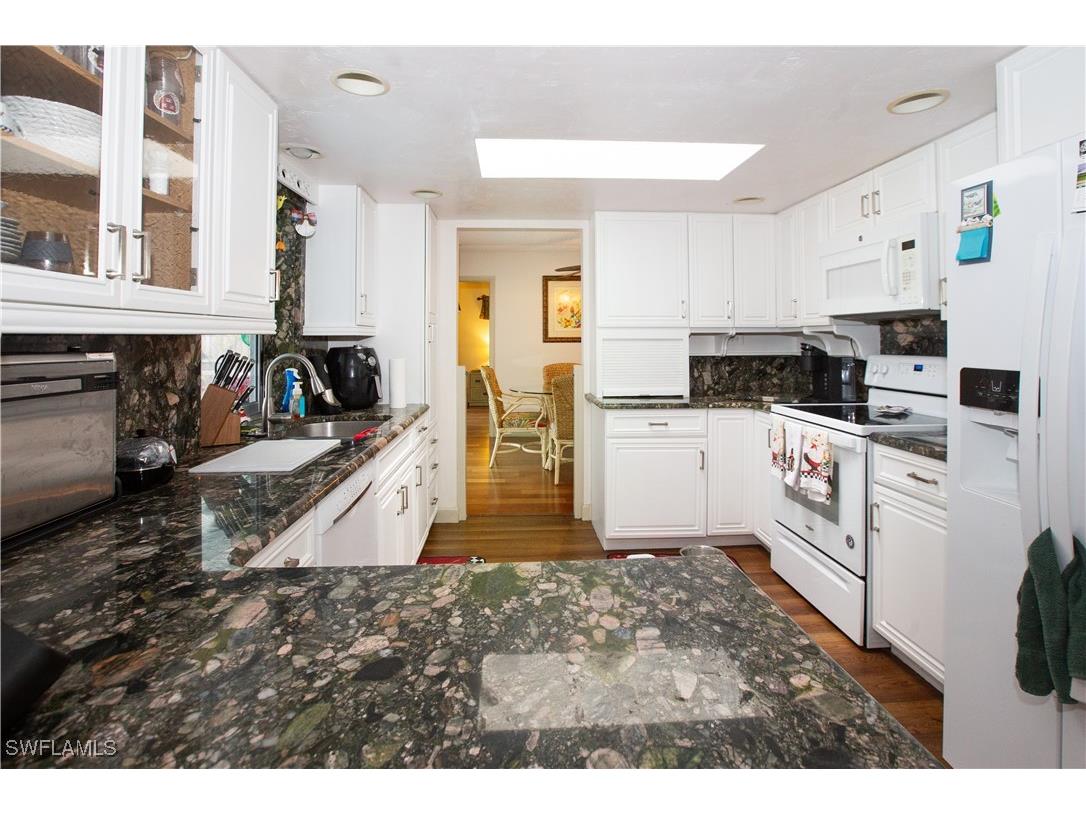 207 SE 20th Place Cape Coral FL 33990 224085039 image15