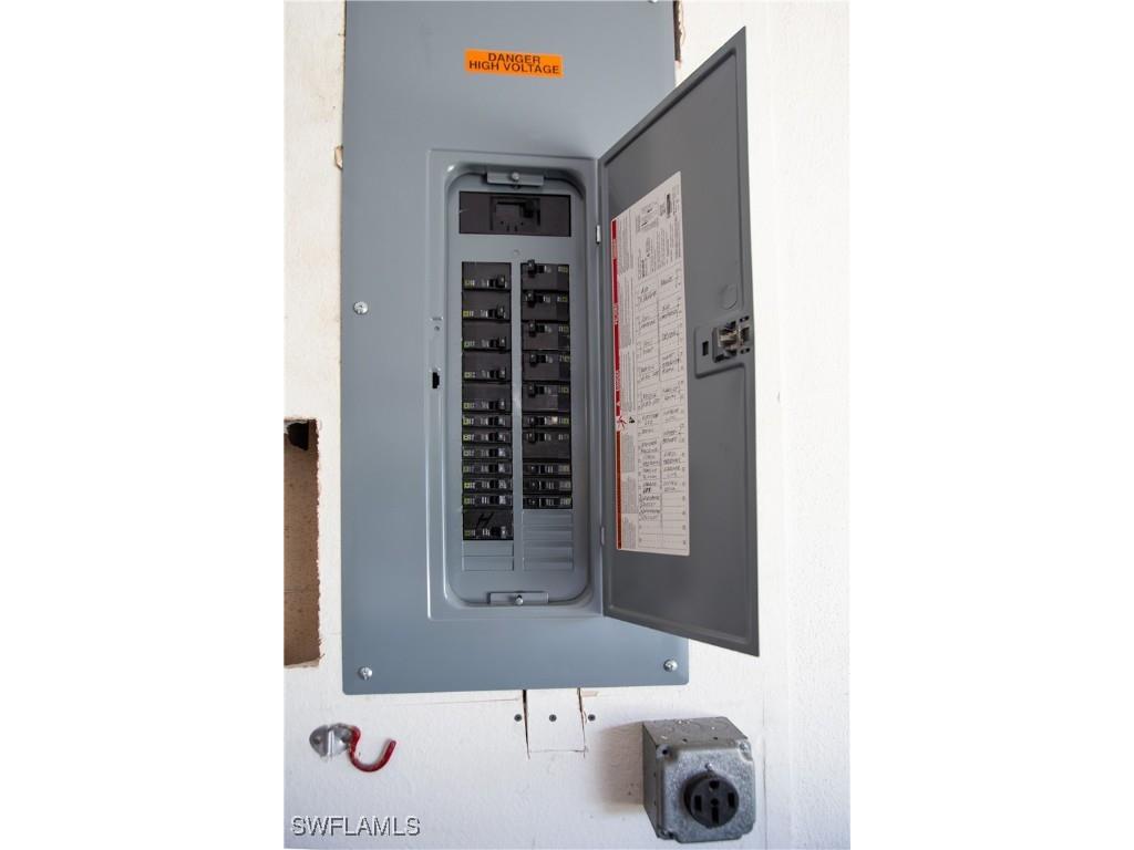 207 SE 20th Place Cape Coral FL 33990 224085039 image32