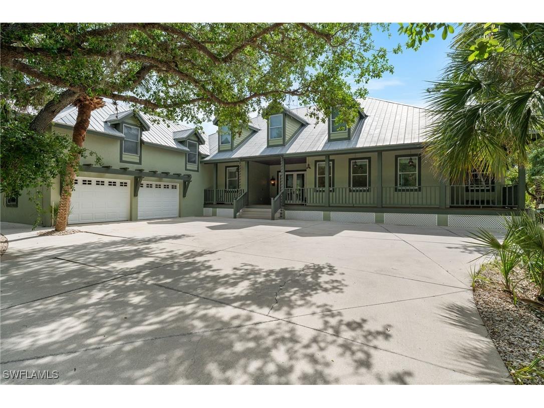 20732 Charing Cross Circle Estero FL 33928 225028873 image1