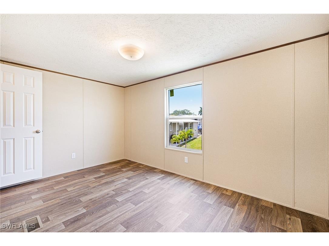 20751 Garden Drive Estero FL 33928 225050516 image15