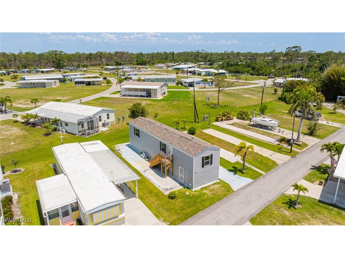 20751 Garden Drive Estero FL 33928 225050516 image28