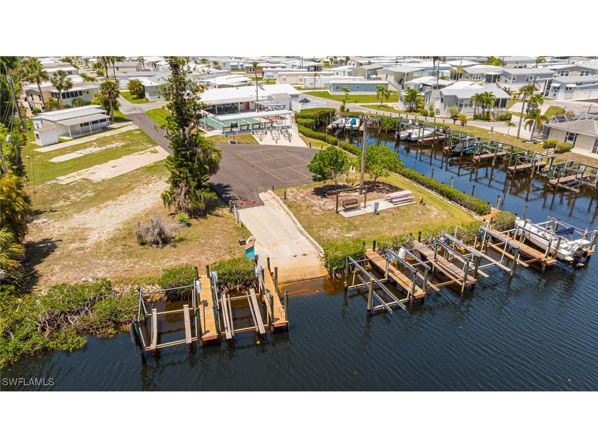 20751 Garden Drive Estero FL 33928 225050516 image34