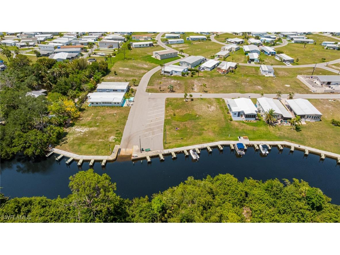 20751 Garden Drive Estero FL 33928 225050516 image38