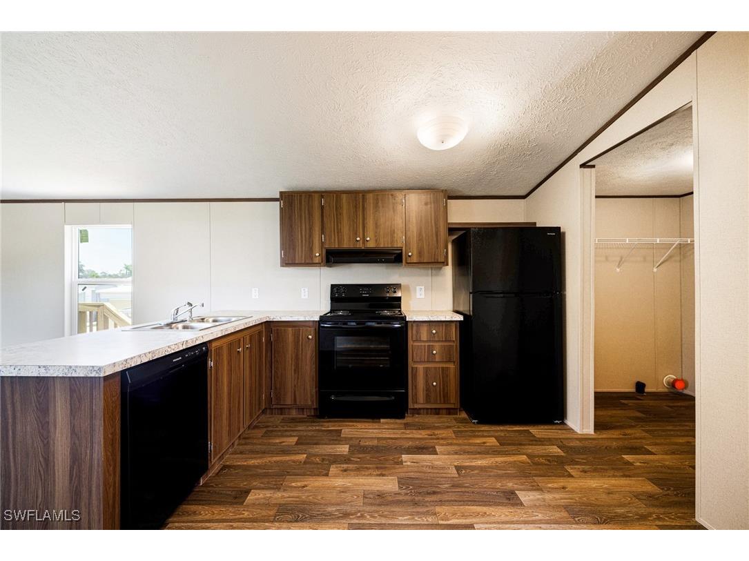 20751 Garden Drive Estero FL 33928 225050516 image5