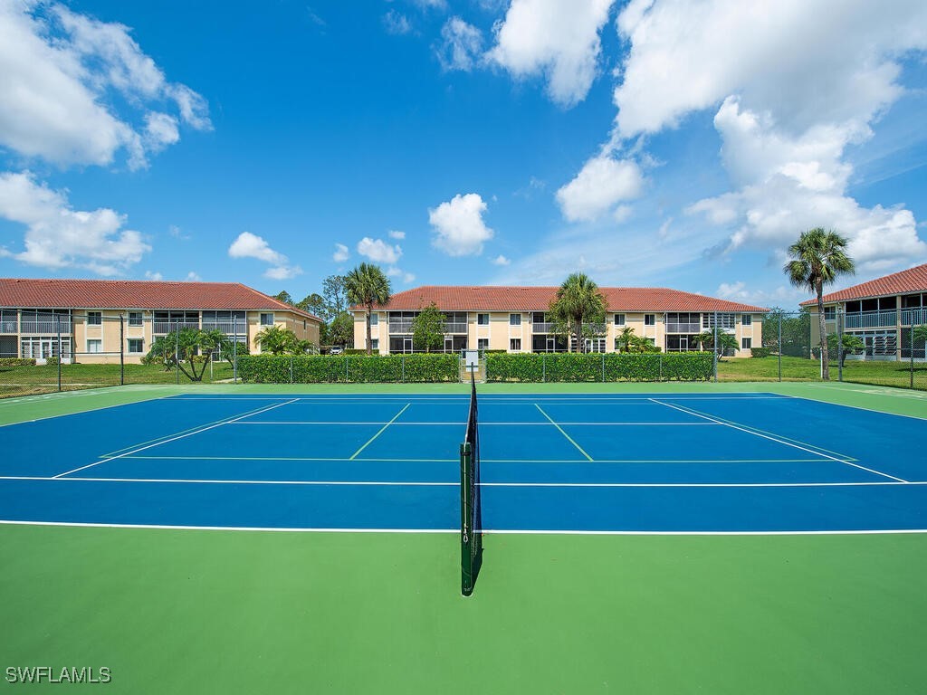 208 Furse Lakes Circle #D6 Naples FL 34104 225046601 image12