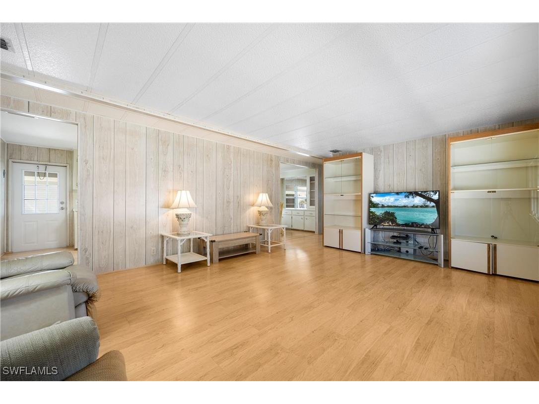208 Nicklaus Boulevard North Fort Myers FL 33903 225046482 image17