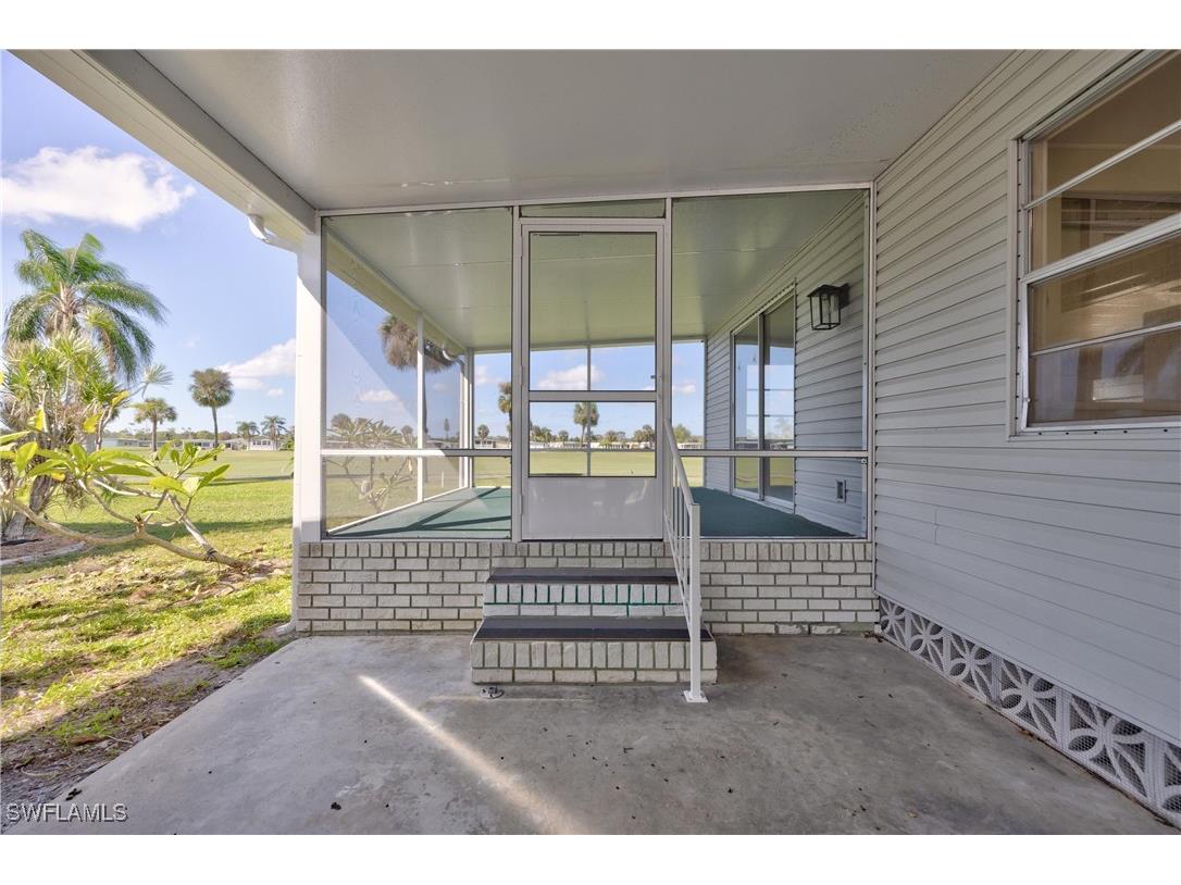 208 Nicklaus Boulevard North Fort Myers FL 33903 225046482 image4
