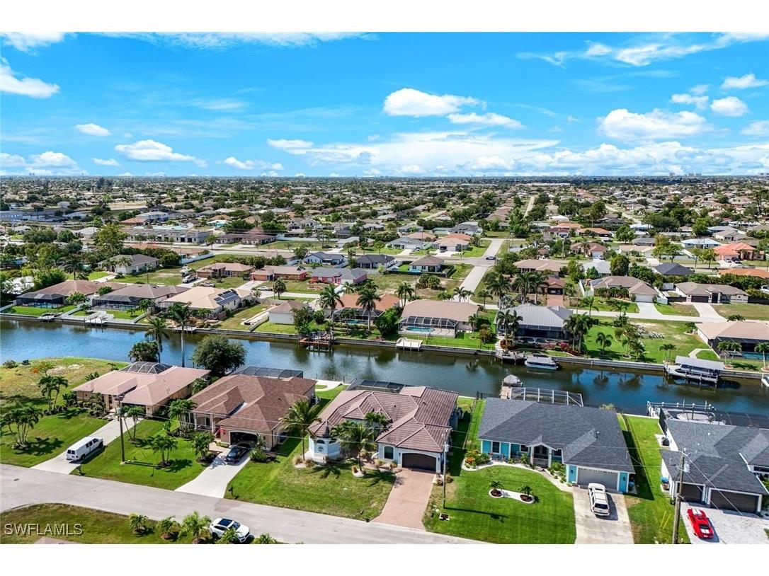 208 SW 15th Street Cape Coral FL 33991 225046978 image1