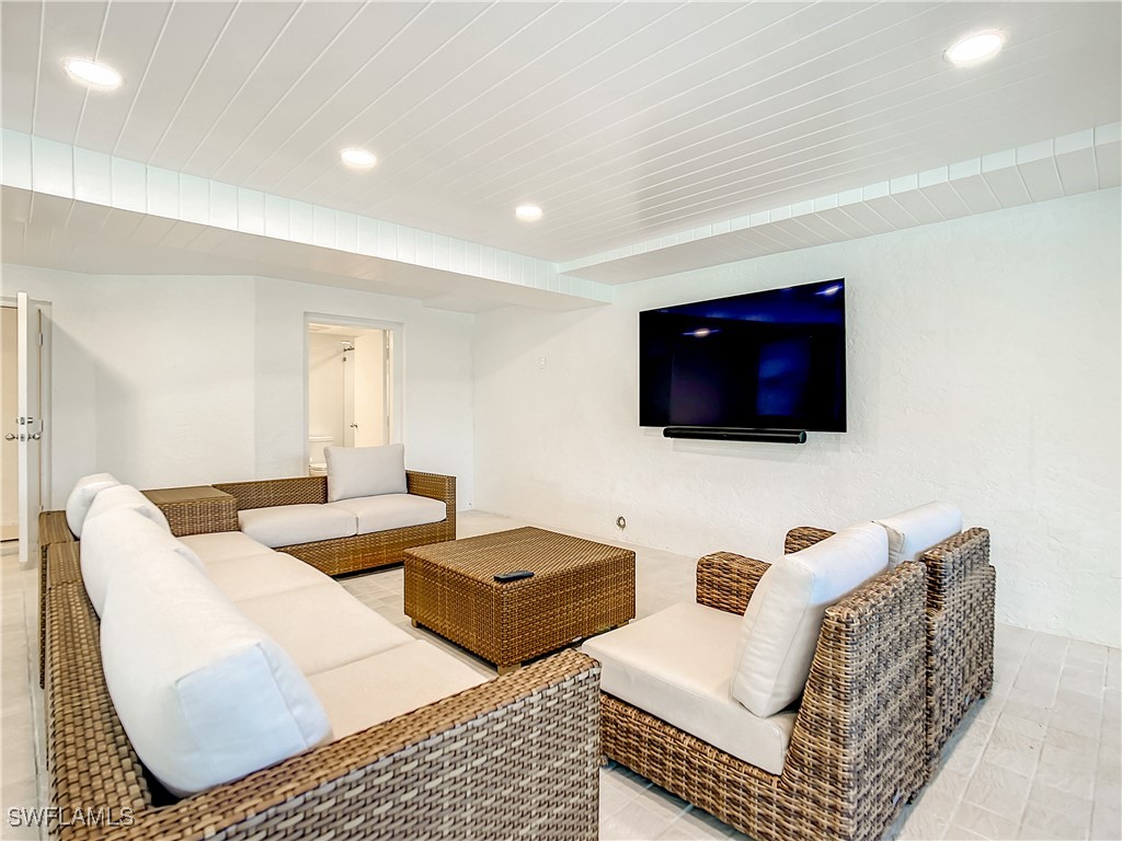 21 Casa Mar Lane #21 Naples FL 34103 225050509 image40