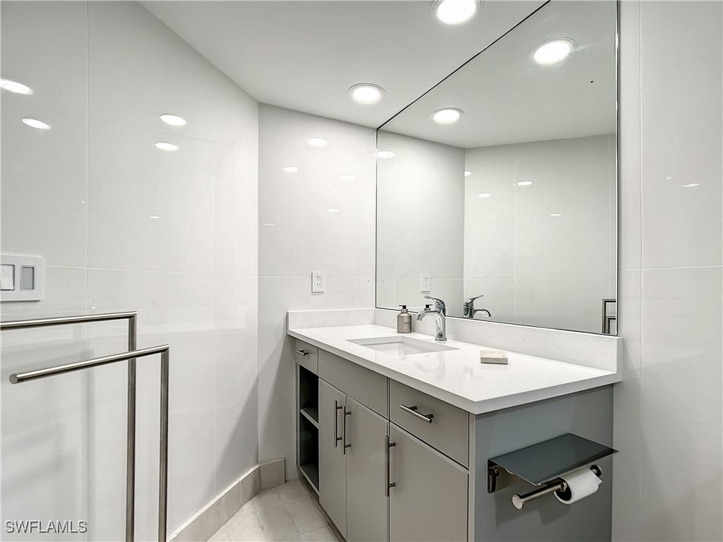 21 Casa Mar Lane #21 Naples FL 34103 225050509 image45