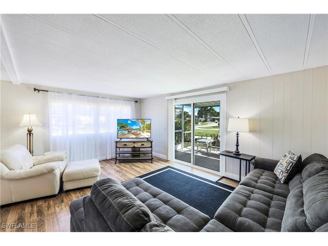 21 Le Mans Drive N Naples FL 34112 225044185 image4